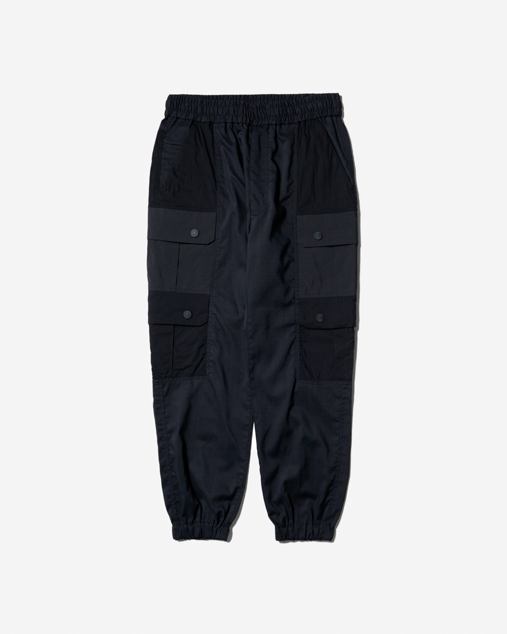 White mountaineering cargo on sale pants